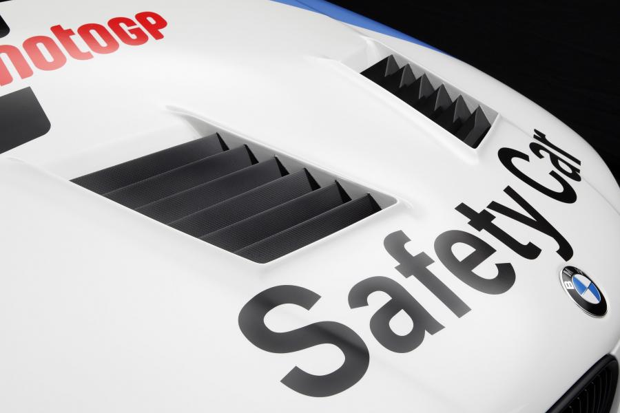  BMW 1-Series M Coupe MotoGP Safety Car 2011 года  (фото 8 из 40)